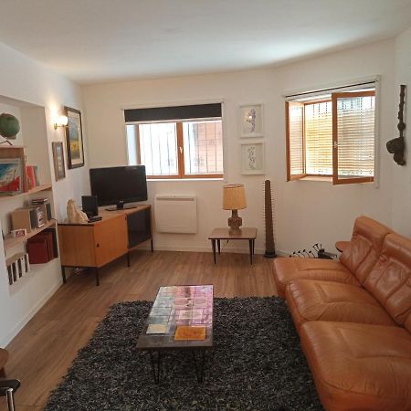 Thuir: Superbe Appartement Exterior photo